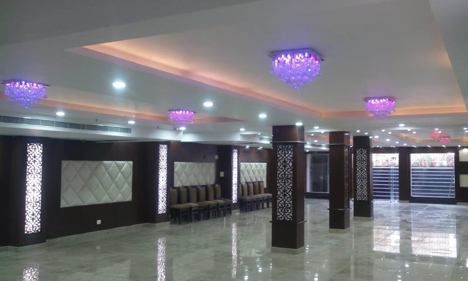 Hotel Ss Grand ลัคเนา ภายนอก รูปภาพ