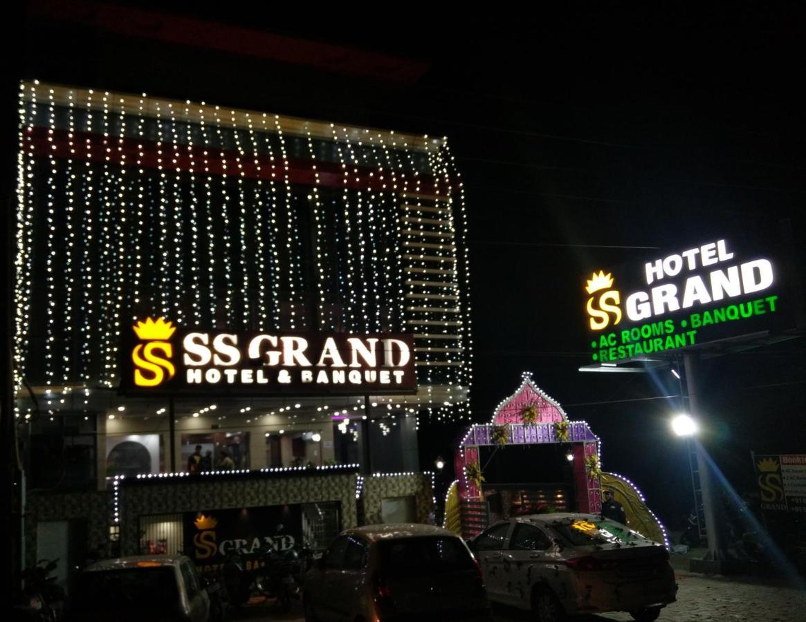 Hotel Ss Grand ลัคเนา ภายนอก รูปภาพ